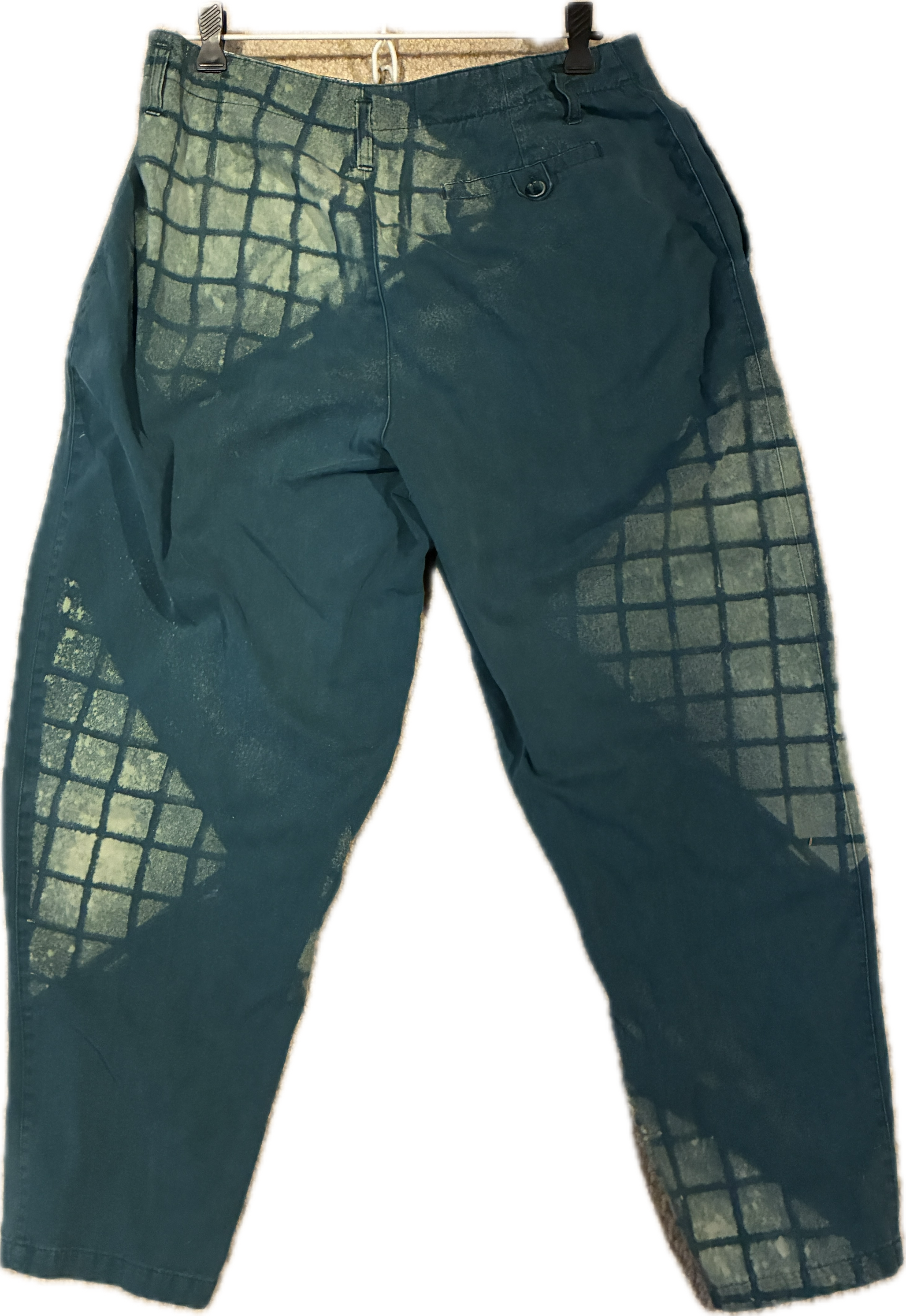 Middle blue